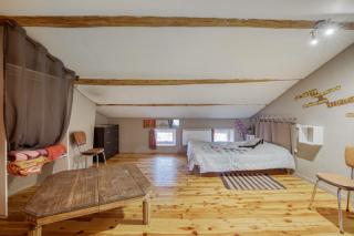 Maison charmante à Valprivas avec jardin privé. - 2