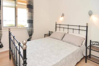 Appartement spacieux à Port-de-Bouc avec piscine et vue mer - 5