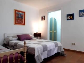 Charming Sanjenjo Apartment with Terrace - Sanxenxo - 3