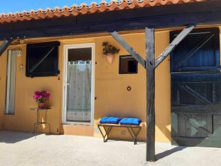 Charming Sanjenjo Apartment with Terrace - Sanxenxo - 2