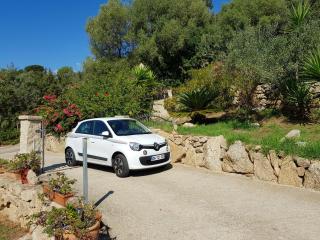 Maison charmante à Propriano avec vue sur la montagne - 1