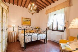 Luxurious Villa in Monteroni d'Arbia - 4