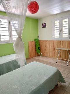 Appartement confortable à Sainte-Anne, 70m², vue jardin - Sainte-Anne - 3