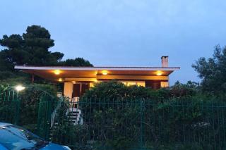 Charming Apartment in Dilesi with Private Garden, 60 m². - Dhílesi - 9