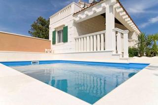 Charming Villa in Pučišća + Pool - Pučišća - 6