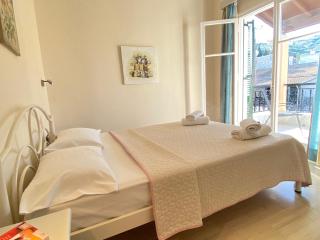 Nikos Cassiopeia - 5