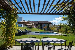 ROSTAGNI 1834 apt in villa with pool in the Barolo region - Novello - 1