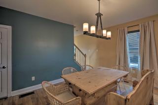 Colorful Abode with Yard, 9 Mi to Sesame Place! - 3