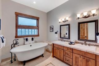 Ski In Out Luxury Villa 452 I Hot Tub I Great Views I Best Price I FREE Adventures Daily - Winter Park - 1
