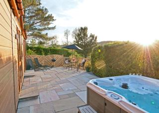 Avon Wood - Lakeside - 7