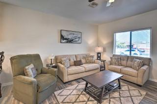 Pet-Friendly Retreat - 1 Block to Colorado River! - Bullhead City - 7