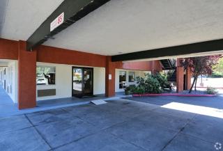 Olympic Inn & Suites Port Angeles - Port Angeles - 2