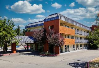 Olympic Inn & Suites Port Angeles - Port Angeles - 0