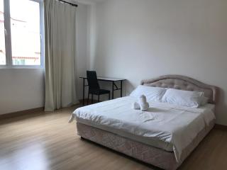 Island Hostel, Bayan Lepas Airport - Bayan Lepas - 5
