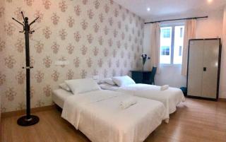 Island Hostel, Bayan Lepas Airport - Bayan Lepas - 0