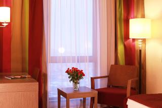 Golden Tulip Ana Dome Hotel - 9