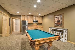 Petoskey Apartment with Yard, Fire Pit and Gas Grill! - Petoskey - 1