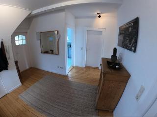 Zentrale große Ferienwohnung -94qm- Oldenburg - Bettwäsche und Handtücher sind vorhanden - Oldemburgo - 9