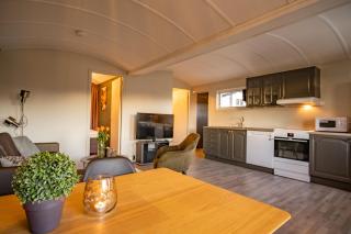 Skagi Bed & Lodge - Skaland - 3