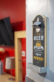 Stockton Town Centre Spacious Apartment free parking and wifi - 4