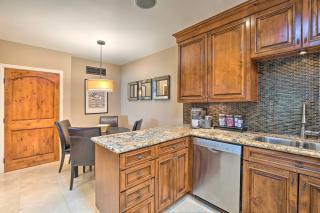 Dtwn Palm Springs Condo BBQ, Pool, Fire Pit, etc! - Palm Springs - 1