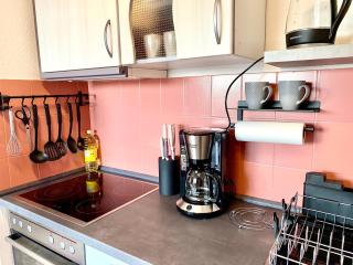 Cottbus-Apartments - Red Apartment I privat I Wifi I Küche I Balkon - Cottbus - 7