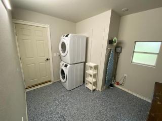 The Peahen House - 4