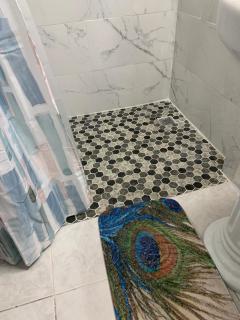 The Peahen House - 5