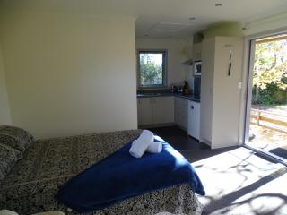 Mirror Creek Holiday Cottage - Ruatapu - 1