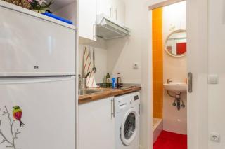 S32-Estudio con Wifi en Madrid Centro - Madrid - 2