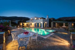 Pure White Seven-Bedroom Villa - 16 Guests - Private Pool - Aspro Chorio - Drios - 3