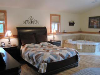 Lake Orchard Farm Retreat - 7