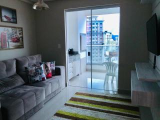 Apartamento Itapema, a 10 minutos do Mar MeiaPraia - 4