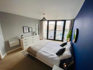 Stewart St James Walk Apartment - Cheltenham - 5
