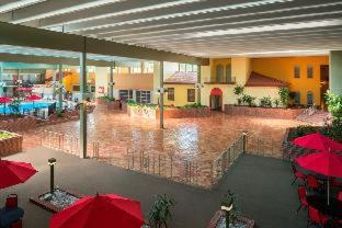 Ramada by Wyndham Indiana - Indiana - 3
