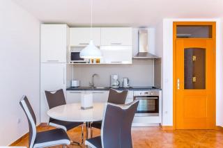 Bella Vita Apartment - 5