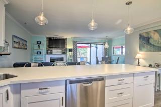 Centrally Located Townhome about 1 Mi to Bethany Beach - 4