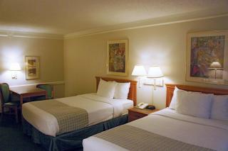 La Quinta Inn by Wyndham Farmington - Farmington - 2