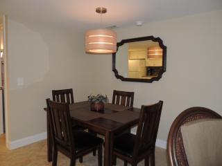 2 Bedrooms, 2 Bathrooms, Sleeps seven Bikes & Beach Gear included - 1