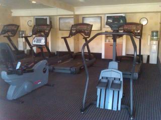 Best Western Inn & Suites Lemoore - Lemoore - 9