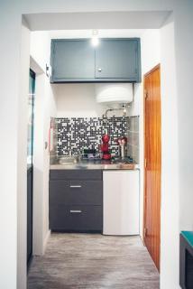 Studio cosy les pieds dans l'eau, climatisé, Parking privé, Vue montagne - San-Nicolao - 2