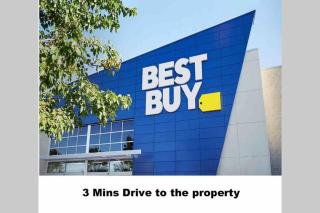 Upscale Suite By Restaurants, Costco, Best Buy, Airport - 5