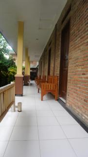 JOGLO Greenhouse - 4