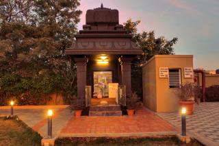 Temple Tree Hotel Shirdi - Shirdi - 1