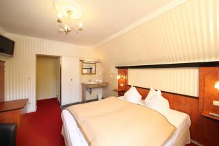 Gästehaus Plönlein - Hotel Goldener Hirsch Rothenburg - 4