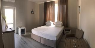 Foton Hotel & Restaurant - Ochakiv - 5