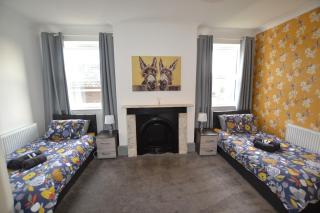 Maytree 2 Bed Apartment - STAYSEEKERS - Salisbury - 8