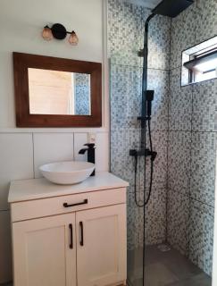 Ocean Paradise 2 - 2