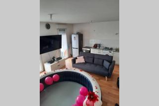Appartement jacuzzi neuf - 4