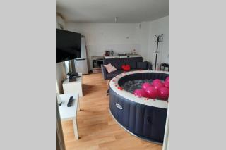 Appartement jacuzzi neuf - 1